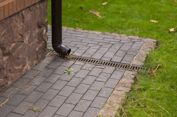 Subsurface Gutter Drainage - Subsurface Gutter Drainage Pearland, Texas
